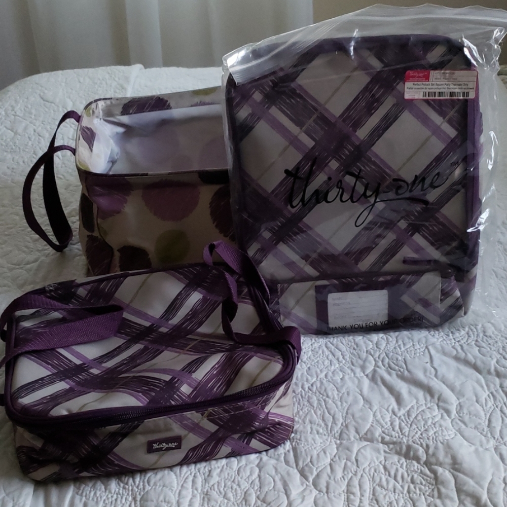 Thirty-one 2 Perfect Potluck Square party thermals